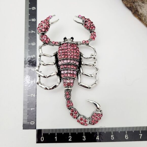 Brand New Silver Scorpion Pink Rhinestone Brooch Pin - Picture 8 of 8